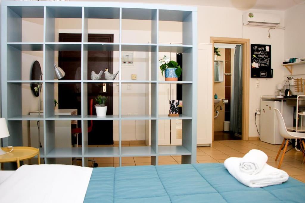 Comfy City Hideaway Каламата Экстерьер фото